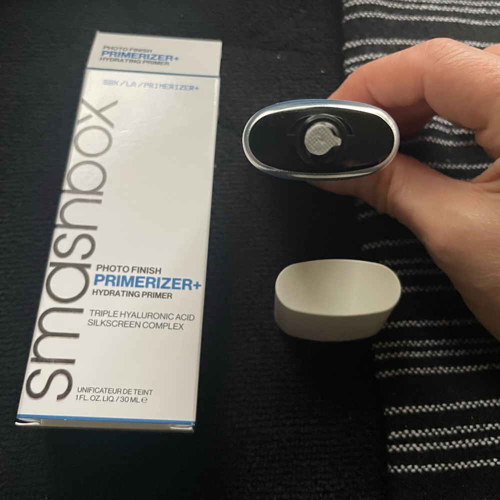 SmashBox Primer - Picture 3 of 3